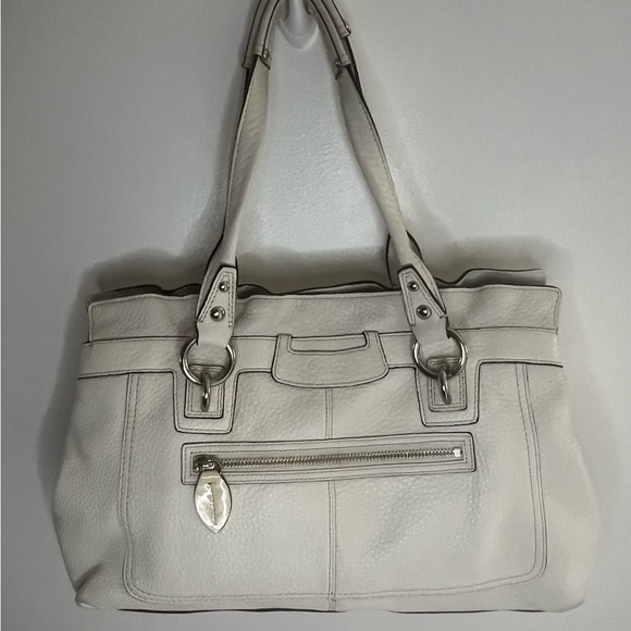 Coach Penelope White/Ivory Pebbled Leather
Tote/Shoulder Bag. - Picture 1 of 6